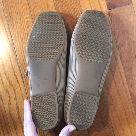 Women's Tan Mary Jane Flats - Picture 3 of 6